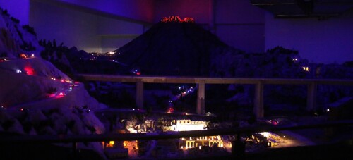 Miniaturwunderland_Miwula_Italien_Italia_Vesuv_Vulkan_Ausbruch_2024_Dez-4.jpg