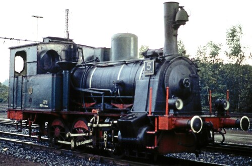 preusische_T_3_Kleinbahn_Nebenbahn_Dampflok_Bochum_Dahlhausen_BW_Tag_der_offenen_Tur_1985-2.jpg