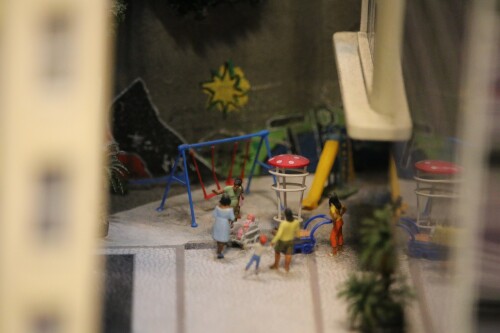 Miniaturwunderland_Miwula_Brasilien_Brasilia_in_the_streets_of_Rio__de_Janeiro_zwischen_den_Hochhausern-3.jpg