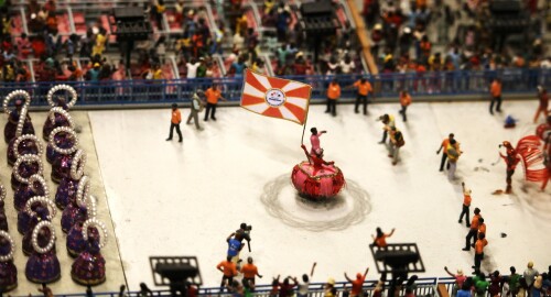 Miniaturwunderland_MiWuLa_Rio_de_Janeiro_bei-Nacht_Karneval-t-6.jpg