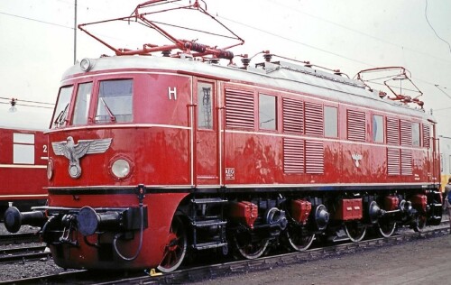 1939_E_19_BR_119_1985_Bochum_Dahlhausen.jpg