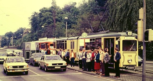 Bielefeld_Strasenbahn_VLV_1984_Tag_der_offenen_Tur_b.jpg