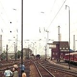ET_30_BR_430_Dortmund_Hbf_1977_Hauptbahnhof_Gleisvorfeld_Stellwerk_Oberleitung-1