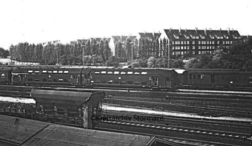 LBE_Lubeck-Buchener_Eisenbahn_Doppelstockwagen_DAB_6_1966_Eilzug_Verstarkerwaggon-1.jpg