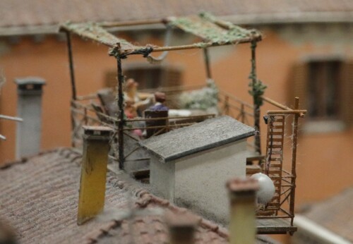 Miniaturwunderland_Venice_Venedig_Weltkulturerbe_MiWuLa_Modellbahn_H0_Balkon_Fruhstuck-1.jpg