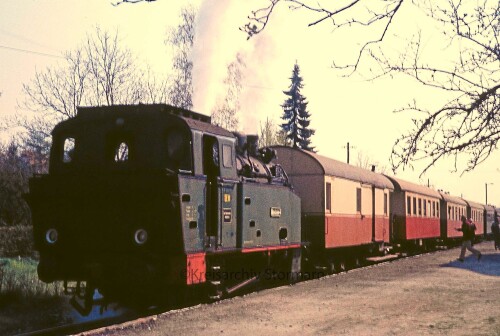 BR_80_H0_J51-C_Krupp_2491_Typ_Gladbeck_Zeche_Hibernius_Lengerich_Bahnhof_1974-3.jpg