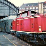 BR212_128_Doppelstockwagen_LBE_DAB_6_Lubeck_Hauptbahnhof_1980
