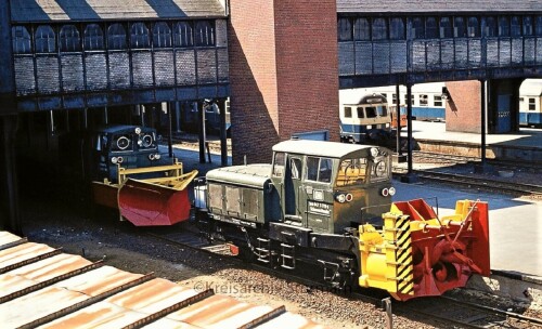 Schneeschleuder_Schneeschieber_DB_Interzonenzug_Lubeck_Huptbahnhof_Fahrzeugschau_show_1972.jpg