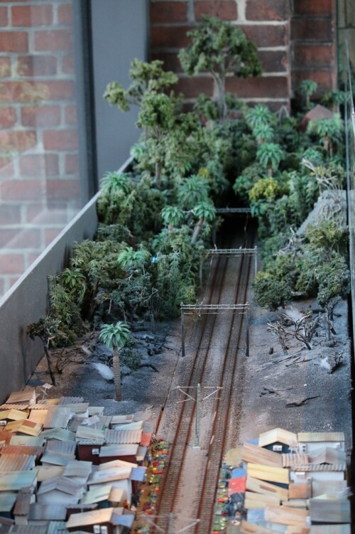y_-Dschungel_rain_forest_H0_sscale_Miwula_Miniaturwunderland_Hamburg_Brucke_Stecke_um_die-Welt-5.jpg