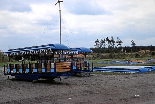 Heidepark_Dampflok_1979_Soltau_Heide_Park_Personenwagen_blau7938b1aae739f71e.jpg