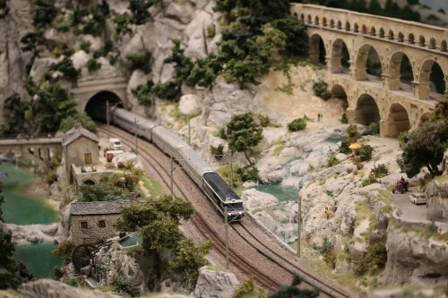 Miniaturwunderland_France_SNCF_MiWuLa_Modellbahn_H0_c-4.jpg