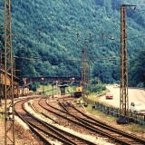 c_Hollentalbahn_Hirschsprung_Bahnhof_Signal_Oberleitung_1967_aaa