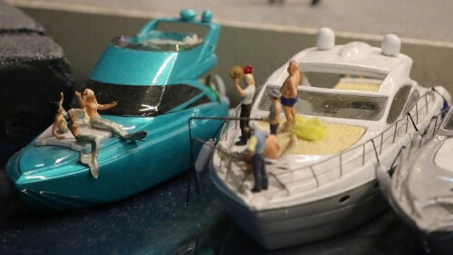 Monaco_Luxusyachten_Miniaturwunderland_Miwula_H0_Modellanlage_Modellbau-16.jpg