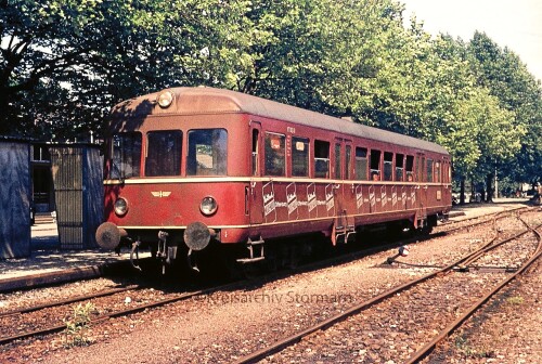 Achern_Bahnhof_1972_Triebwagen.jpg