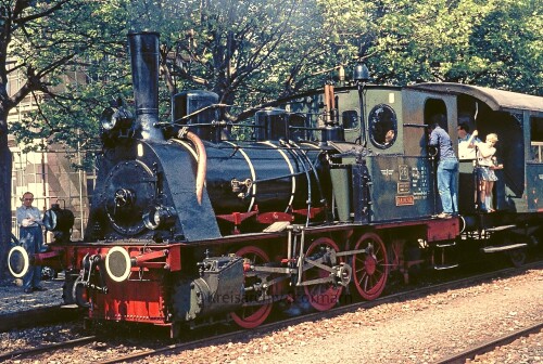 c_Achern_Bahnhof_1972_Dampflok_Nostalgiezug_Ausflug_Sonderzug-2.jpg