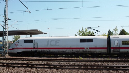BR_401_077_SBB_CFF_FFS_ICE_HaltBuchen_Bahnhof_Juni_2023-1.jpg