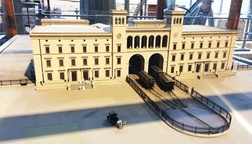 Berliner_Bahnhof_Hamburg_Modell_H0_2020_Sep_Berlin_Verkehrsmuseum.jpg