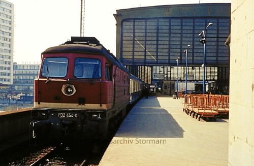 Berlin-Zoologischer-Garten-1986.jpg