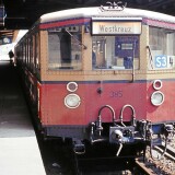 Berlin_1984_Westkreuz_Bahnhof_S-Bahn-4