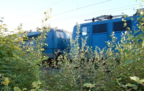 BR 151 BR 140 EGP Doppeltraktion Schwarzenbek Bahnhof 2023 Sep (2)