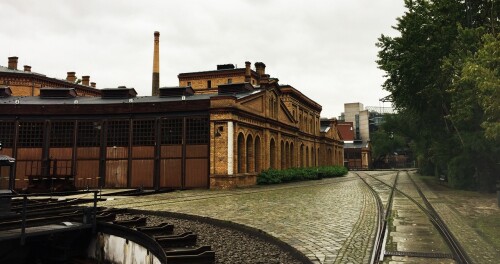 BW Lokschuppen Drehscheibe Gelbklinker Verkehrsmuseum Berlin außen (3)