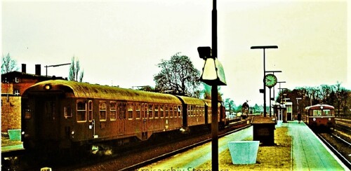 Schwarzenbek-Bahnof-BR-078-1965-1972-4.jpg