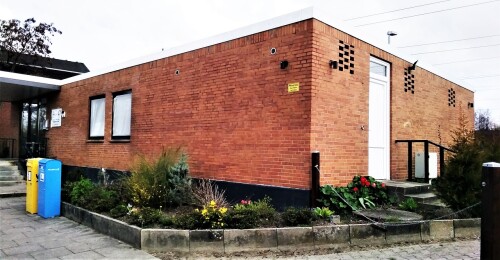 Schwarzenbek Bahnhof Empfangsgebäude Zweckbau 2021 (4)