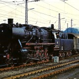 BR_052_Heilbronn_Hbf_Bahnsteig_Oberleitung_Gleise_Deutsche_Bundesbahn_DB-0