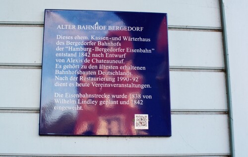 Bergedorf_Bahnhof_1844_altes_Empfangsgebaude_19.-Jahrhundert_a-1.jpg
