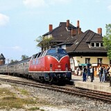 Geesthacht_Bahnhof_1980_V_200_Silberlinge_Dampfzug_Sonderfahrt_Nostalgie_Zug