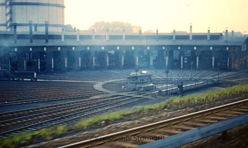 Hamburg-Rothenburgsort_Drehscheibe_Lokschuppen_Betriebswerk_1969_HH-3.jpg
