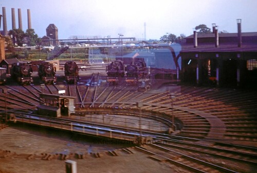 Hamburg-Rothenburgsort_Drehscheibe_Lokschuppen_Betriebswerk_1969_HH-4.jpg