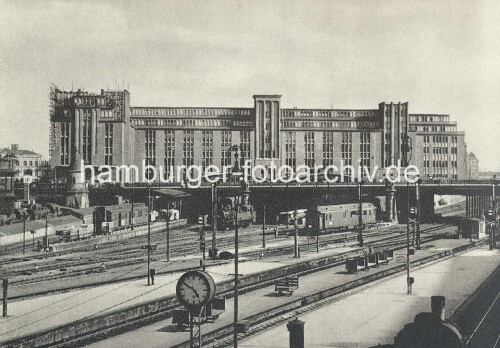 1930_Bahnpostamt_Huhnerposten_Hamburg_Hammerbrook.jpg