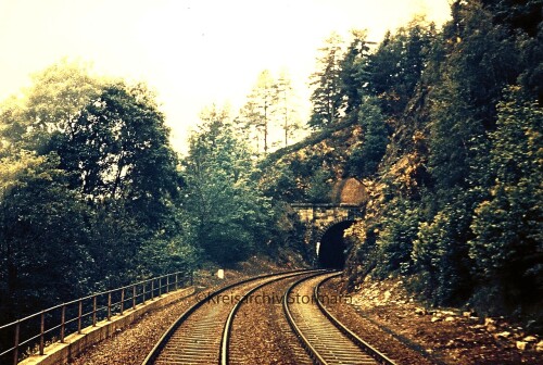 Schwarzwaldbahn_Villingen_Triberg_Bahnstrecke_Eisenbahn_1972_ba.jpg
