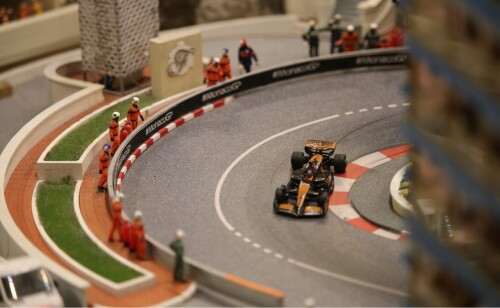 Monaco_Miniaturwunderland_Loews_Kurve_im_modell_H0_Formel_1_1zu87_2024-3.jpg