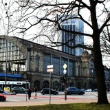 Bahnhof_Dammtor_Hamburg_2025_Hamburg_Rotherbaum_Planten_un_Bloomen_Gebaude-1