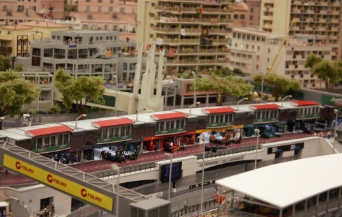 y_Monaco_Miniaturwunderland_im_modell_H0_Formel_1_1zu87_2024_S-Boxengasse_a-3.jpg