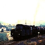 BR_050_202_Rotweil_Bahnhof_Bahnsteig_Oberleitung_Gleise_Deutsche_Bundesbahn_1972_DB-0