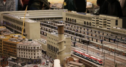 Rom_Termini_Kopfbahnhof_Endbahnhof_Miniaturwunderland_1zu87_Scale_H0_Bahnsteige_a-6.jpg