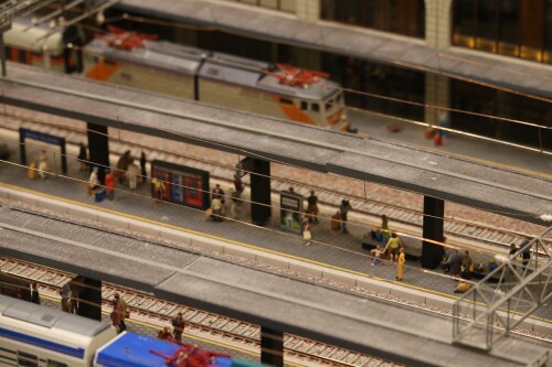 Rom_Termini_Kopfbahnhof_Endbahnhof_Miniaturwunderland_1zu87_Scale_H0_Bahnsteige_e-1.jpg