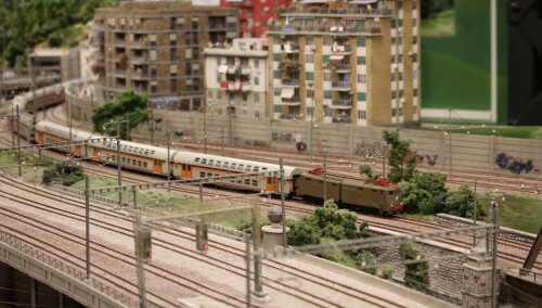 Rom_Termini_Kopfbahnhof_Endbahnhof_Miniaturwunderland_1zu87_Scale_H0_Bahnsteige_g-1.jpg