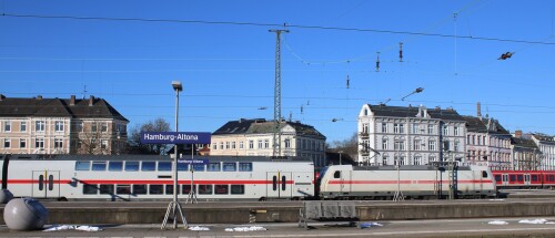 IC BR 146 DoSto Intercity Altona Bahnhof Hamburg Kopfbahnhof Feb 2025 (1)