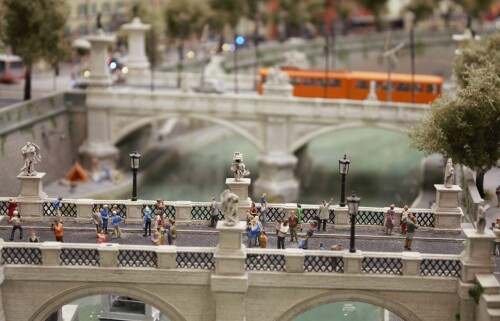 Roma_Italia_Miniaturwunderland_1zu87_Scale_H0_Tiber_Brunnen-1.jpg