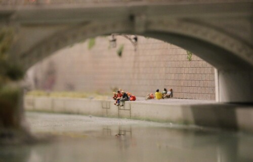 Roma_Italia_Miniaturwunderland_1zu87_Scale_H0_Tiber_Brunnen-5.jpg