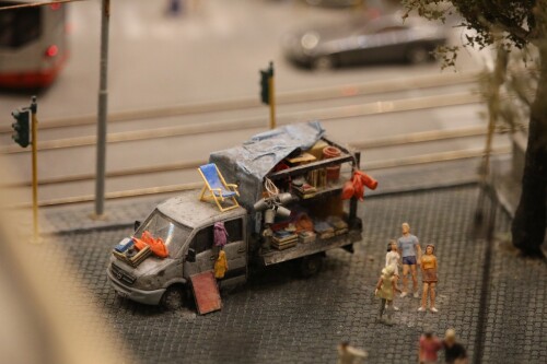 Rom_Italien_Miniaturwunderland_1zu87_Scale_H0_Strasengetummel-7.jpg