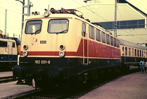 BR 182 E 320 AEG rot Beige DB München Feimann AW 1985