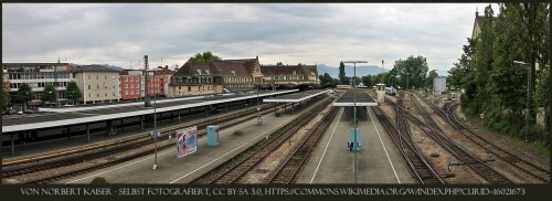 Lindau Hauptbahnhof Hbf Wikipedia Blick auf die Bahnsteige und Hauptgebäude