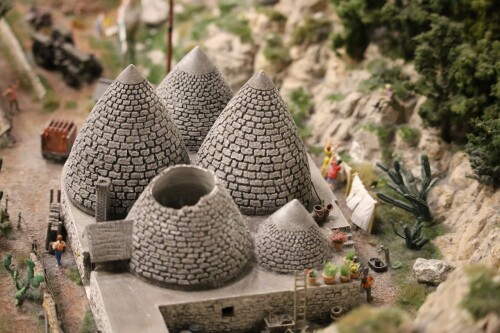 Miniaturwunderland_Miwula_Vesuv_Pompeji_Darof_Stadt_im_Modell-2.jpg