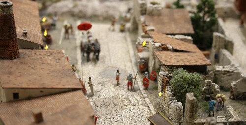 Miniaturwunderland_Miwula_Vesuv_Pompeji_Darof_Stadt_im_Modell-6.jpg