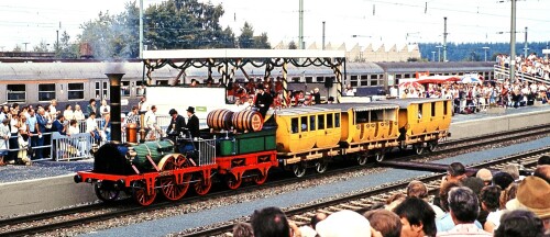 Adler_erster_Zug_Deutschlands_Nurnberg_Dutzendteich_Bahnhof_1985-a.jpg